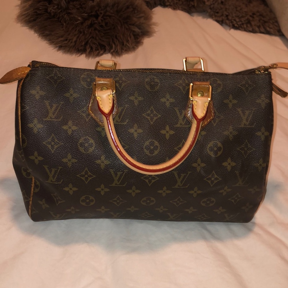 Louis Vuitton Speedy